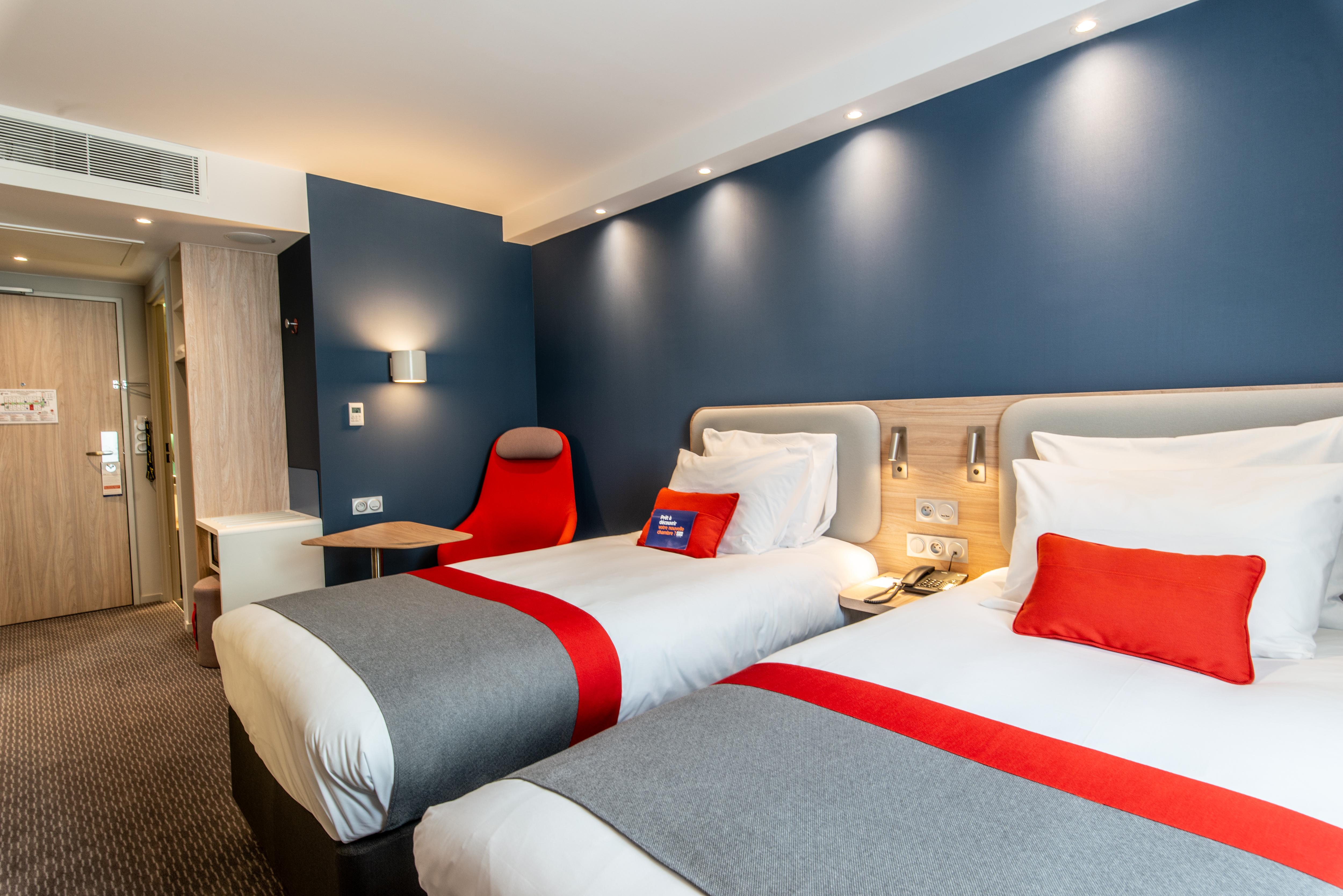 Holiday Inn Express - Bordeaux - Lormont By Ihg Exterior photo