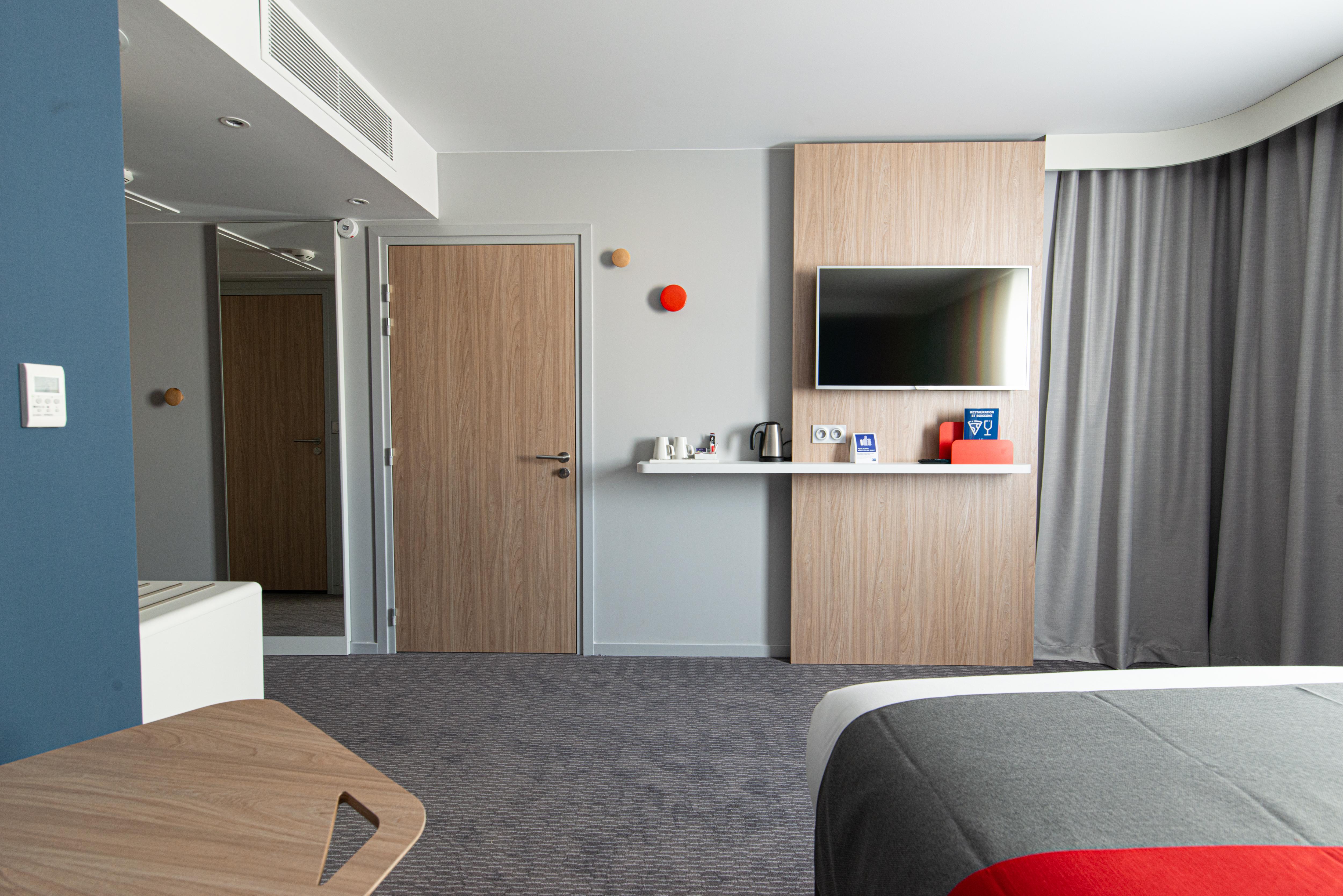 Holiday Inn Express - Bordeaux - Lormont By Ihg Exterior photo