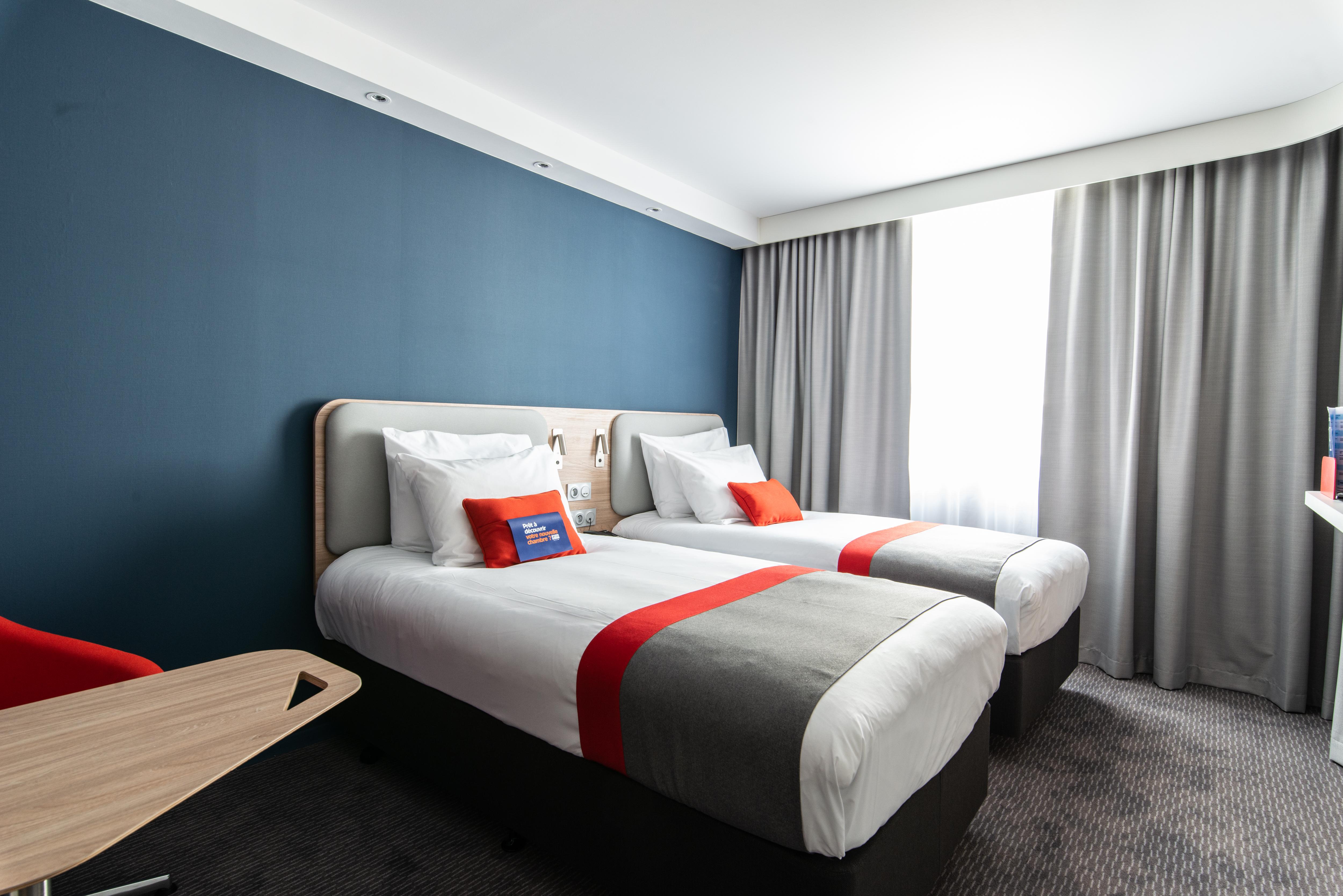 Holiday Inn Express - Bordeaux - Lormont By Ihg Exterior photo