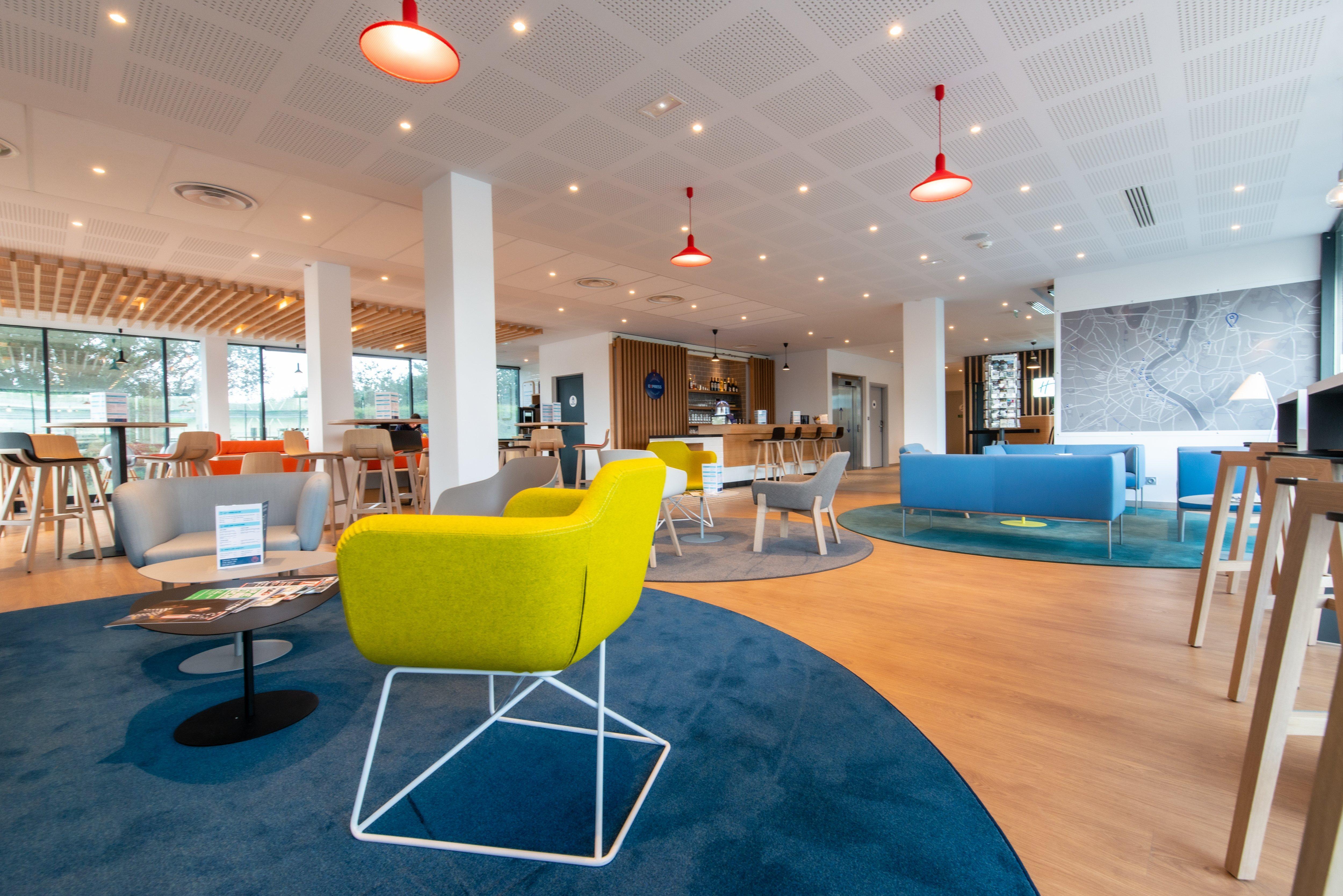 Holiday Inn Express - Bordeaux - Lormont By Ihg Exterior photo
