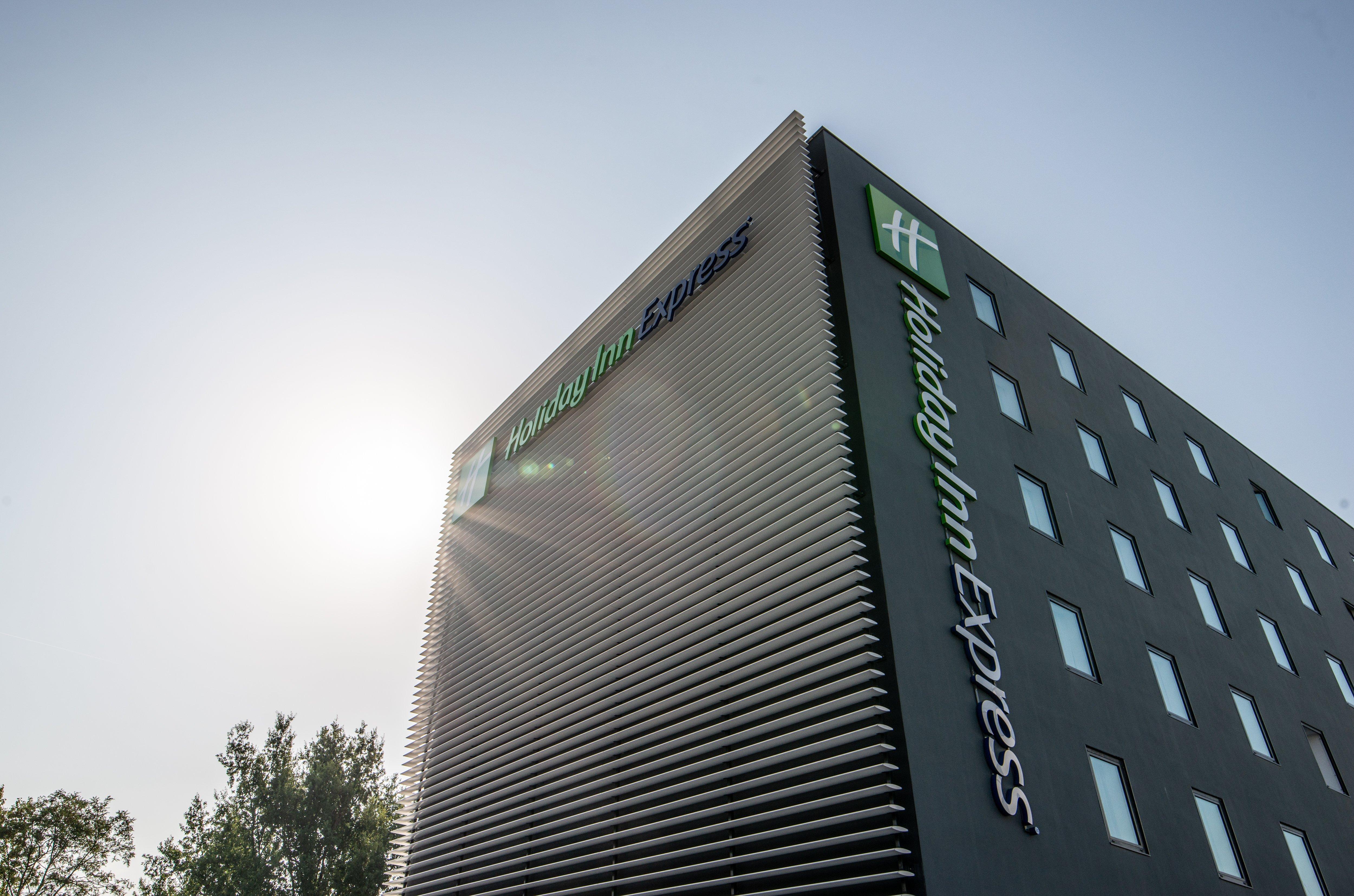 Holiday Inn Express - Bordeaux - Lormont By Ihg Exterior photo